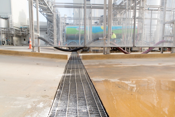 Surface Drainage in Tanker Unload Bay